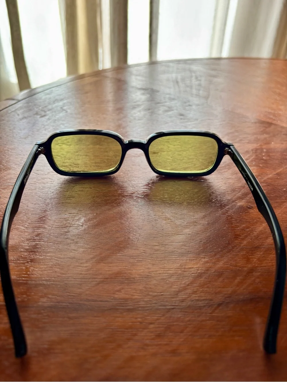 Le Specs Pilferer sunglasses